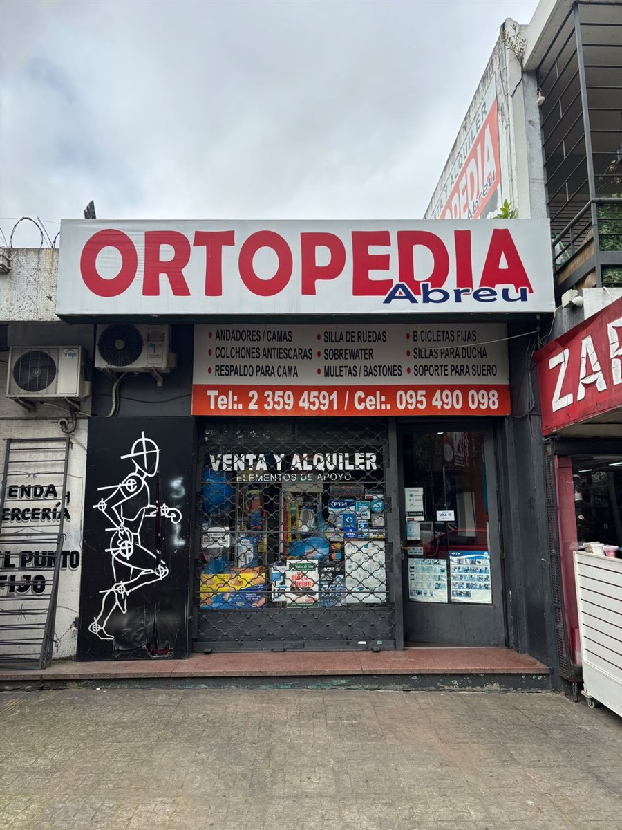 Ortopedia en Sayago, sobre Av. Millán